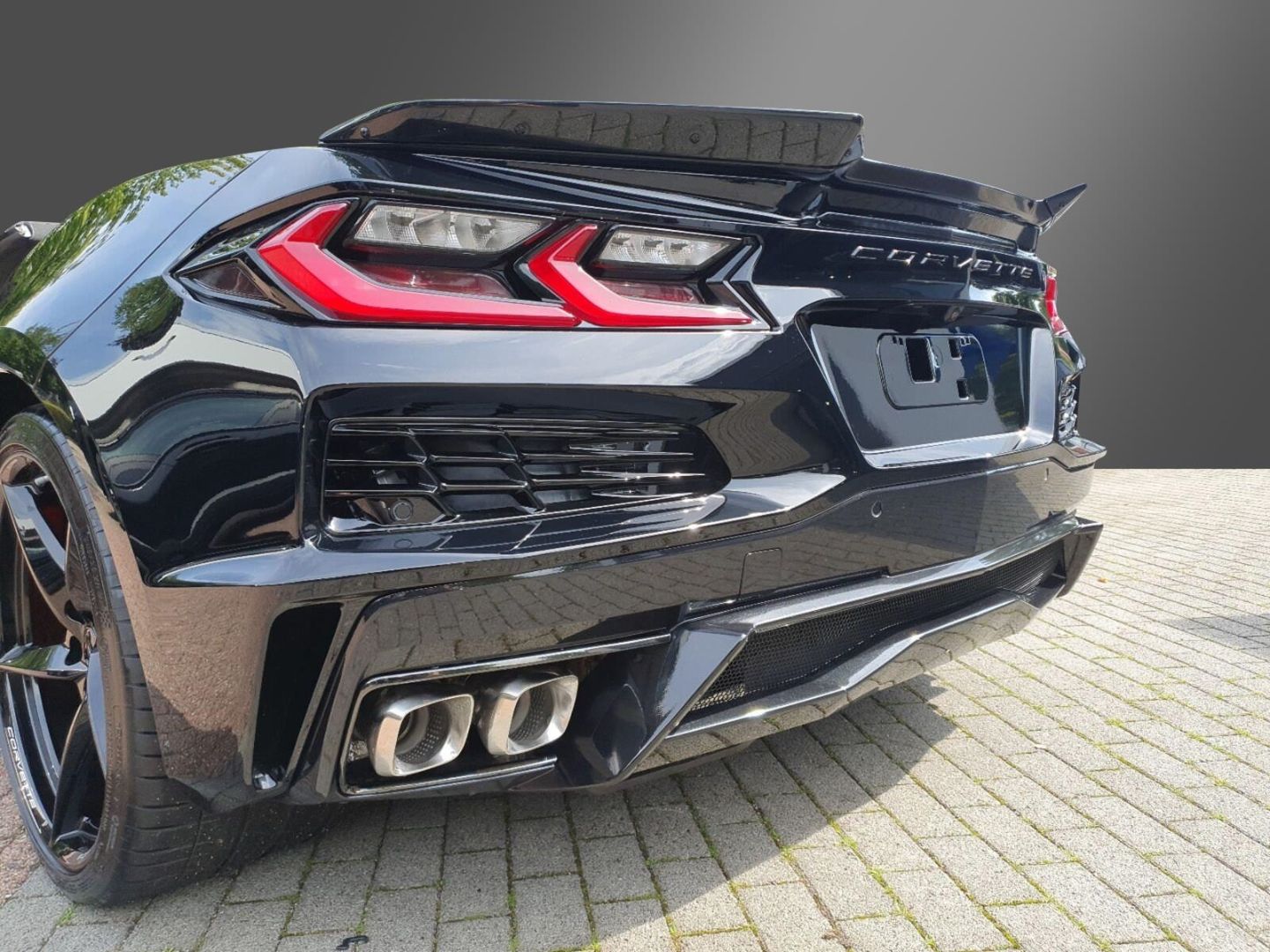 Fahrzeugabbildung Corvette C8 E-Ray Convertible 3LZ mit Werksgarantie