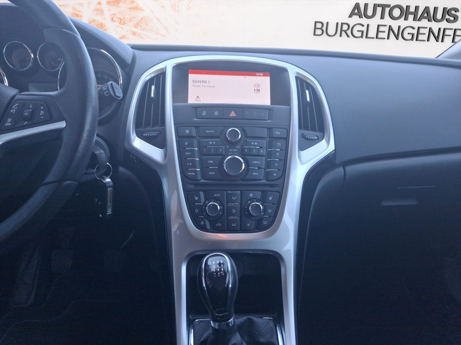 Fahrzeugabbildung Opel Astra J Lim. 5-trg. Energy! beh. LR ! NAVI ! PDC