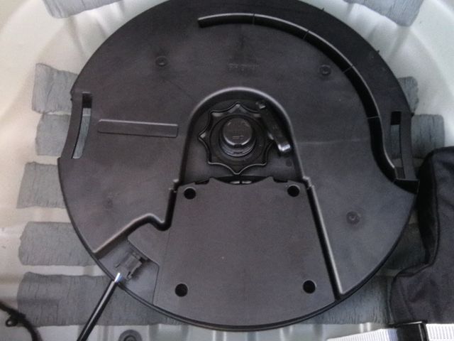 Q2 35 TFSI edition one, Navi, Optik Schwarz, Sou