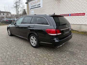 Mercedes E 220 - 5