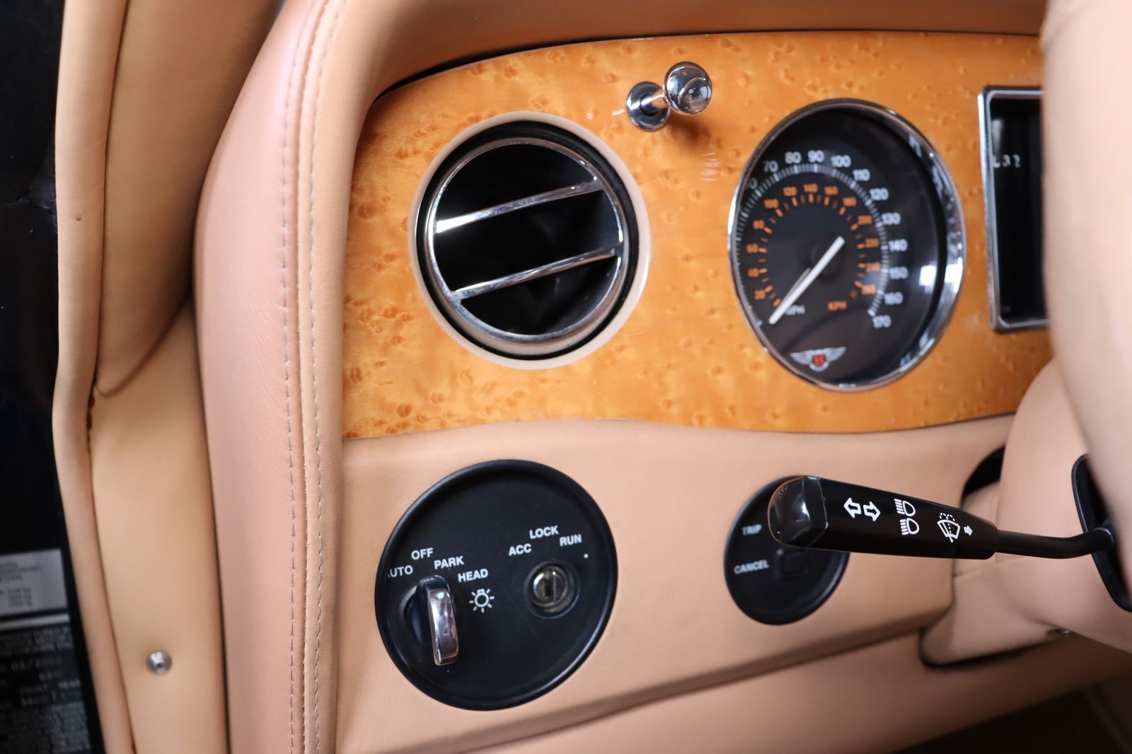 Fahrzeugabbildung Bentley Azure Mulliner Cabriolet * Top-Zustand
