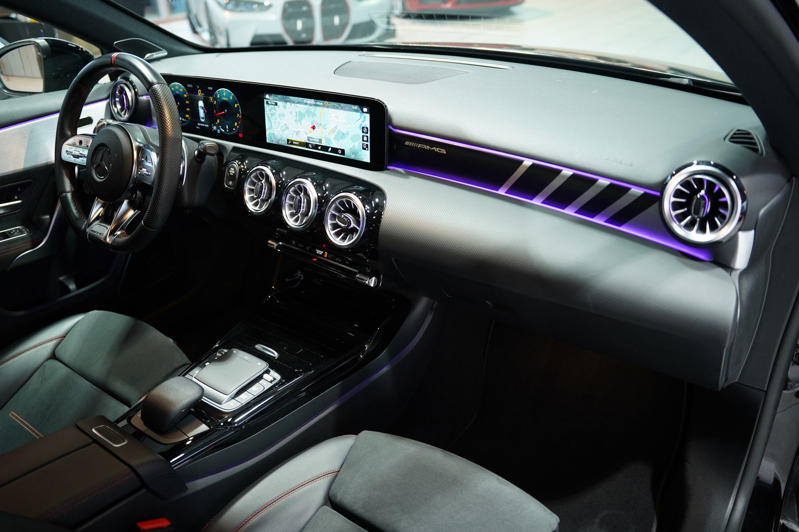 Mercedes Benz A 35 Amg