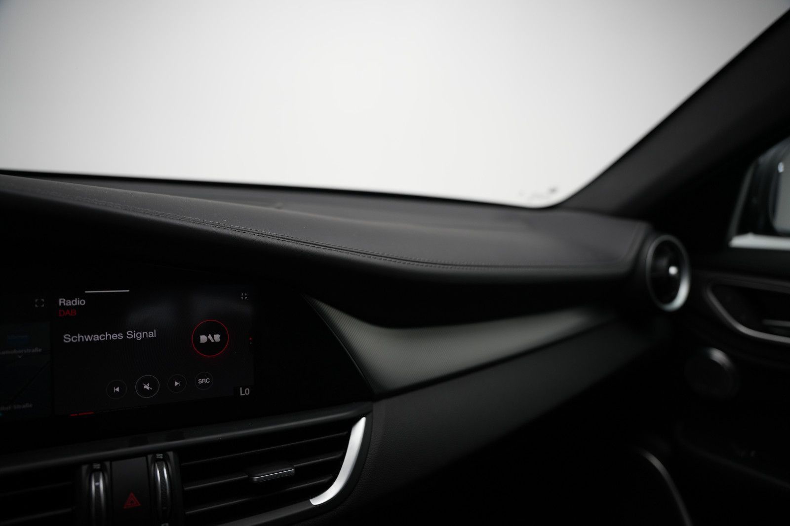 Fahrzeugabbildung Alfa Romeo Giulia Veloce *Harman&Kardon*Memory*Kamera*Navi