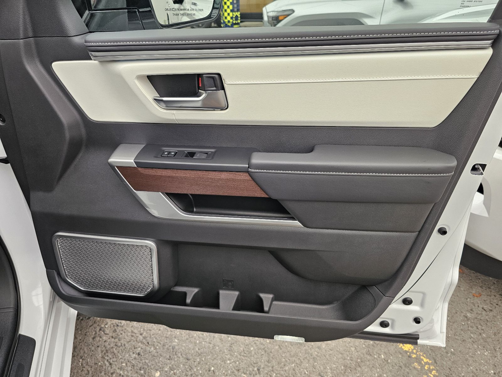 Fahrzeugabbildung Toyota Tundra Capestone T1: 74.000 EURO ! Stock !!!!!!!