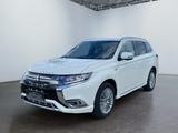 Mitsubishi Outlander Plus Spirit 2.4 PHEV TEMP PDC NAVI - gebrauchte Mitsubishi Outlander aus dem Jahr 2021