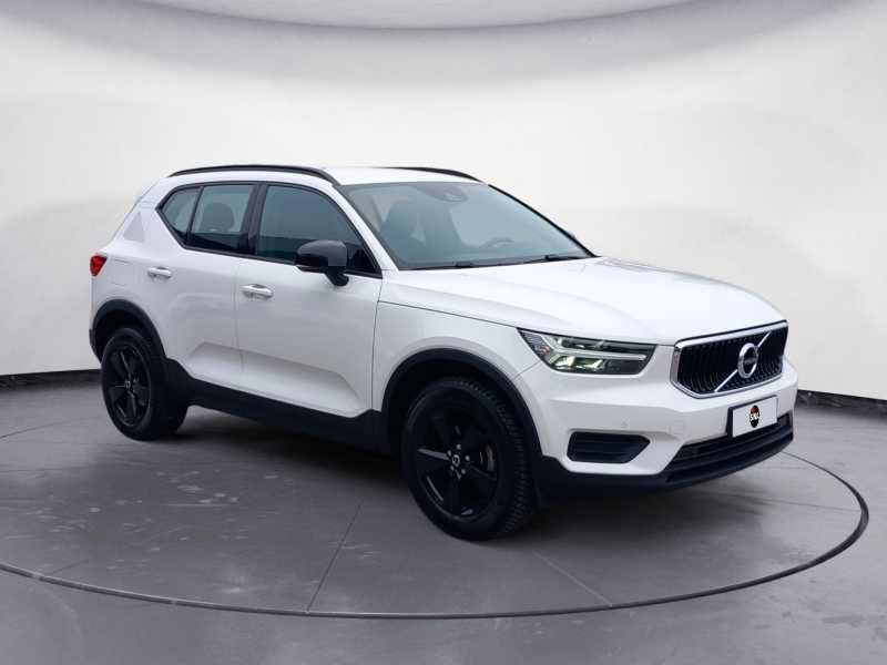 Volvo VOLVO XC40 1.5 t2 Momentum Core auto imagem 3