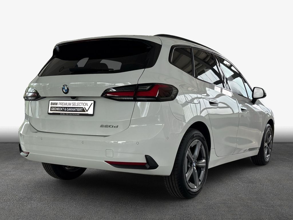 BMW 220 Active Tourer - Bild 2