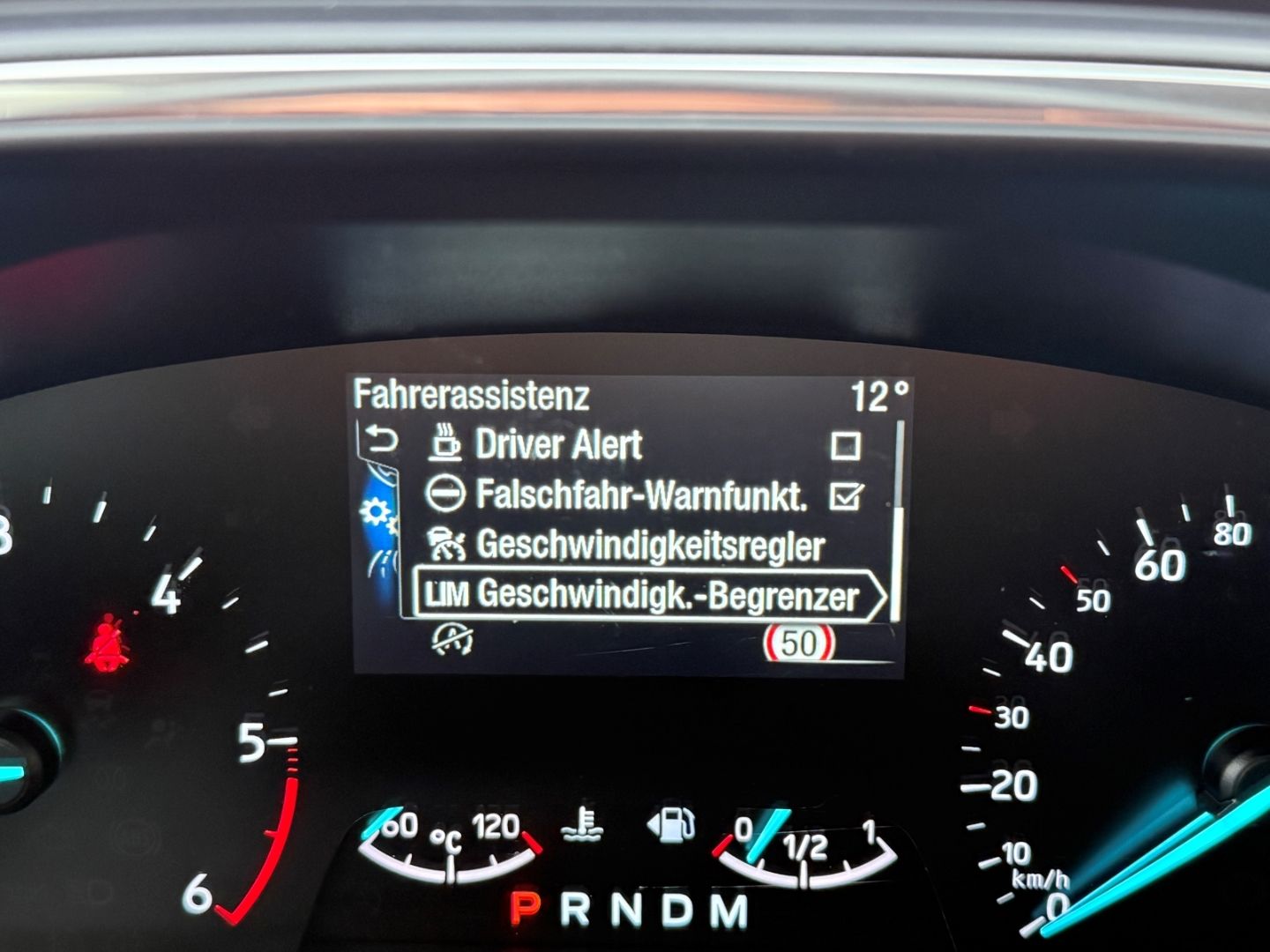 FORD Focus Titanium X Turnier AHK-Navi Digi Cockpit L - Image 24