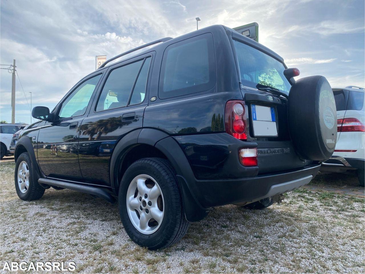 Land Rover Freelander 2006 — photo 11