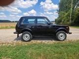 Lada Niva 4x4, 1. Hand, alle Wartungen dur... - Lada Gebrauchtwagen von 2020