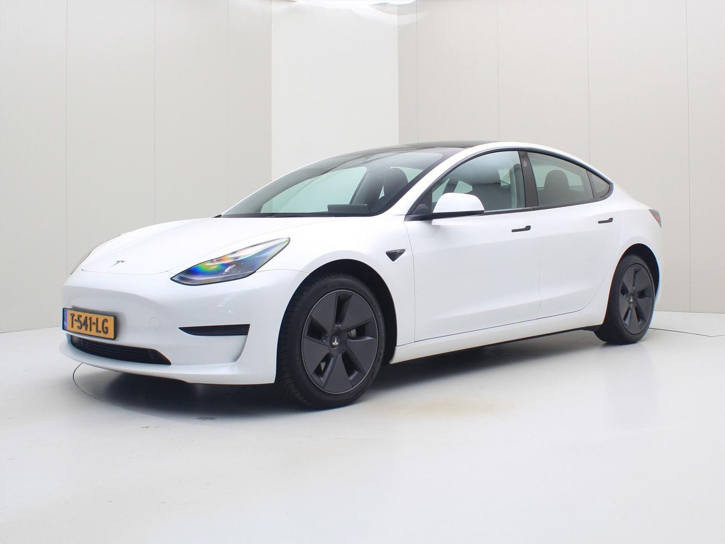 Tesla Model 3 Standard RWD Plus UPGRADE 92.4% SoH [ AM