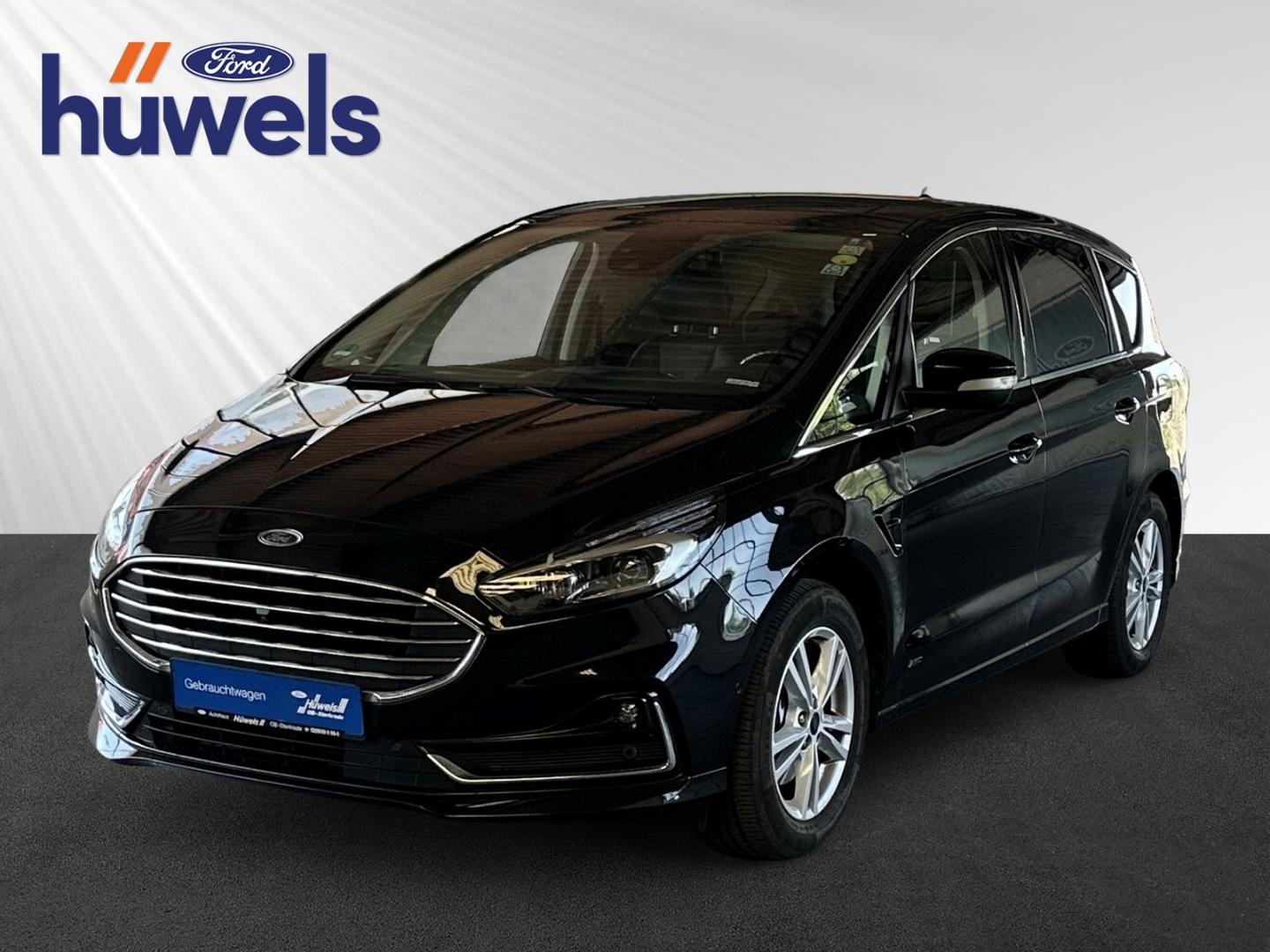 Ford S-Max Titanium AWD Standheizung AHK klappbar Pan