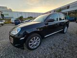 Porsche Cayenne Diesel 3,0 Diesel/LEDER/NAVI/XENON/AUTOM - Porsche Cayenne aus 2010 mit Diesel-Antrieb