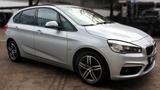 BMW 220 Sport Line Aut. LED* NAVI* LEDER* AHK - silberne BMW 220 Active Tourer