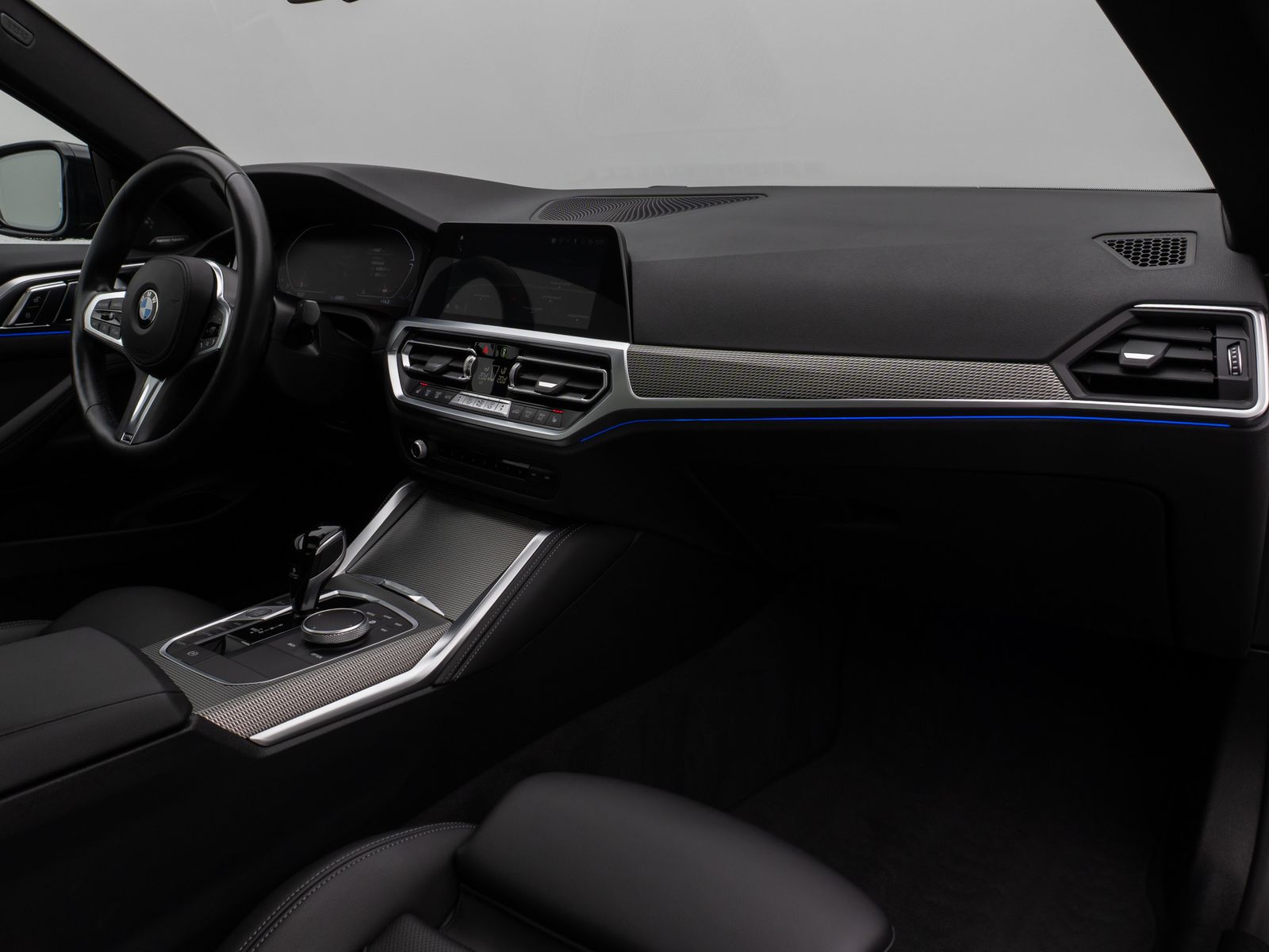 Fahrzeugabbildung BMW 420i Coupé M Sport Glasdach Kamera DAB H/K Komfo