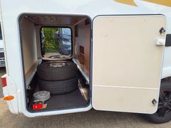 Carado T337,Einzelbetten,Sat,Navi, 2x Klima