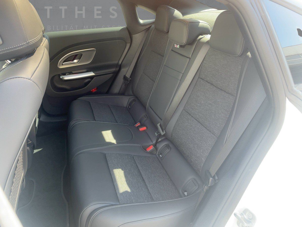 Fahrzeugabbildung Mercedes-Benz CLA 250+ Night/Pano/Kamera/LED/Memory/Distr.