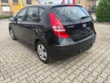 Hyundai i30 blue drive 1.4 Comfort - Hyundai i30 bis 5.000 Euro