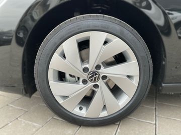 Volkswagen Golf - 7