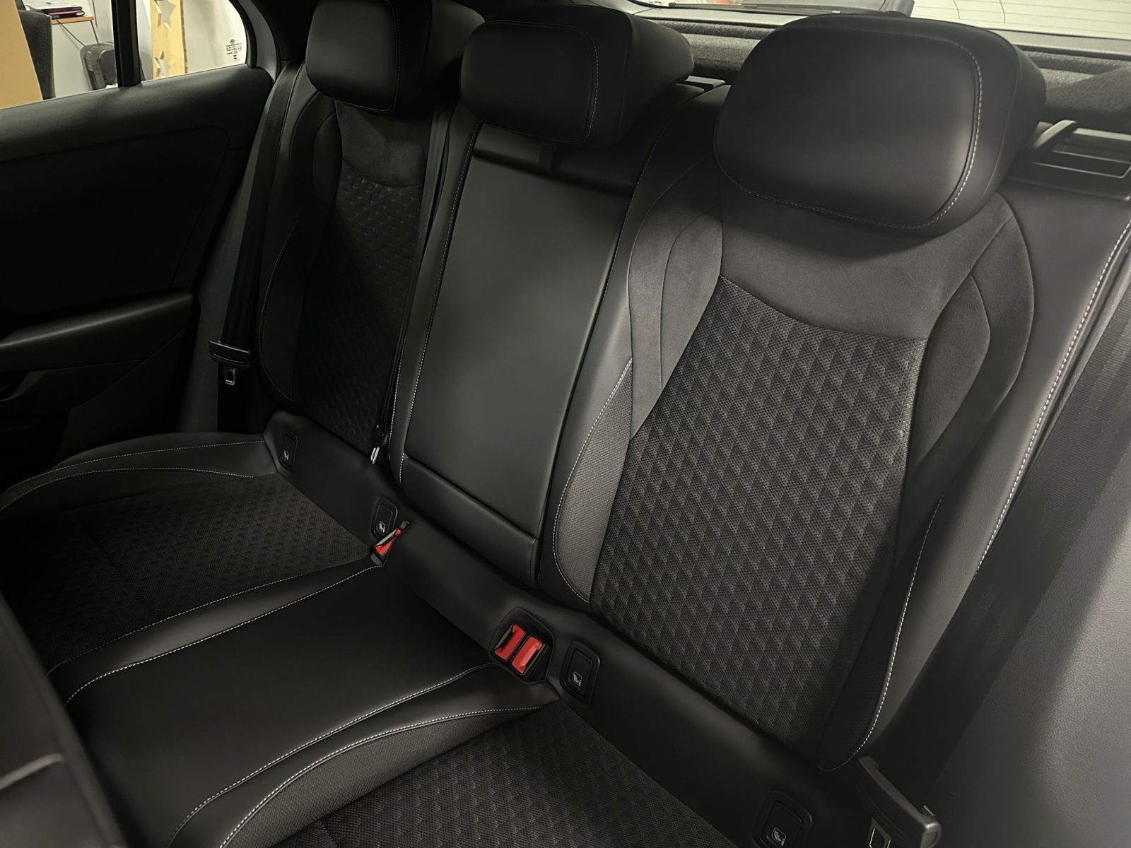 Volkswagen T-Roc - Bild 14