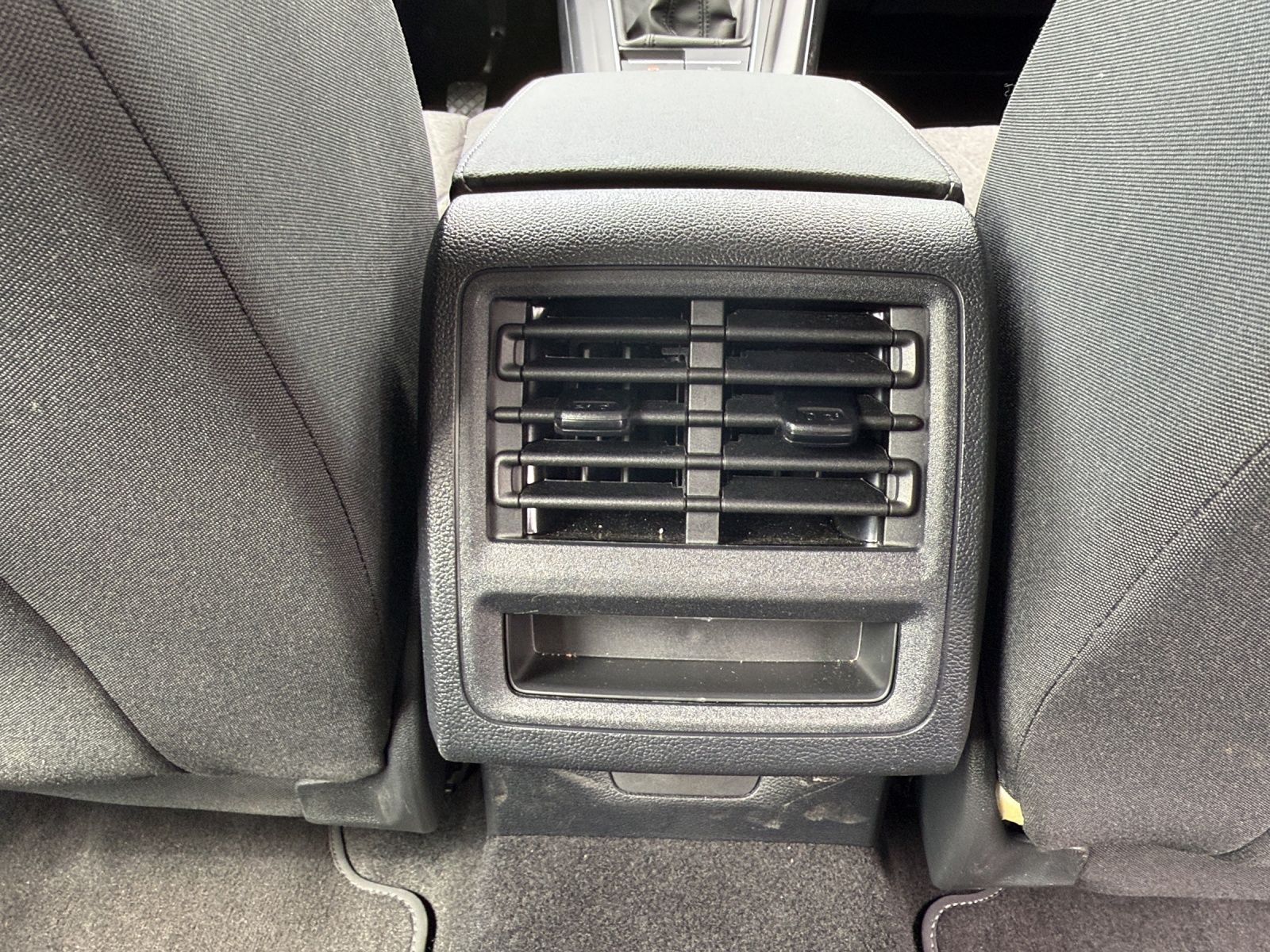 Volkswagen Golf - Bild 21