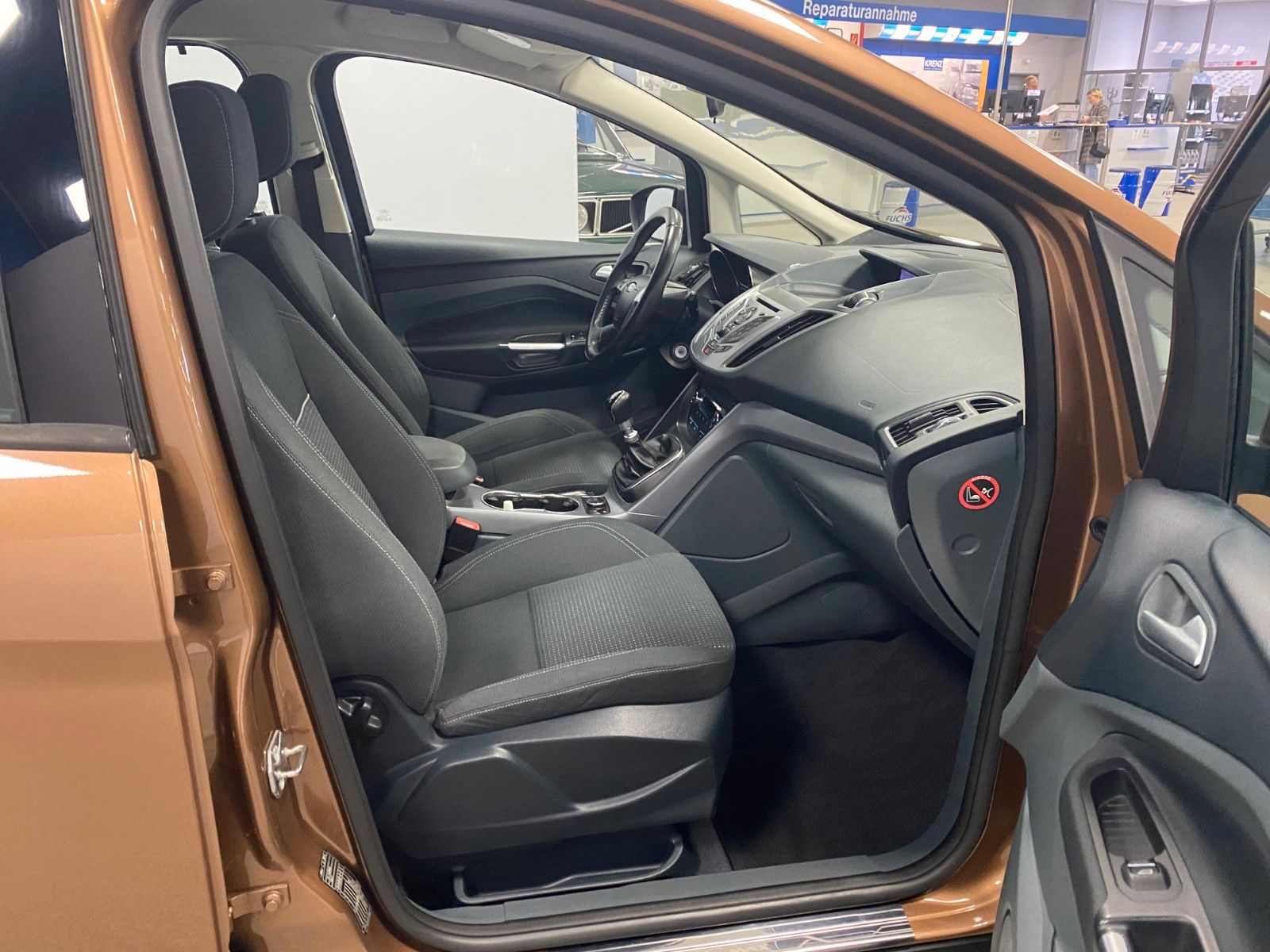 Fahrzeugabbildung Ford C-Max 1.0 EcoBoost SYNC Edition+AHK+NAVI+PDC+ALU