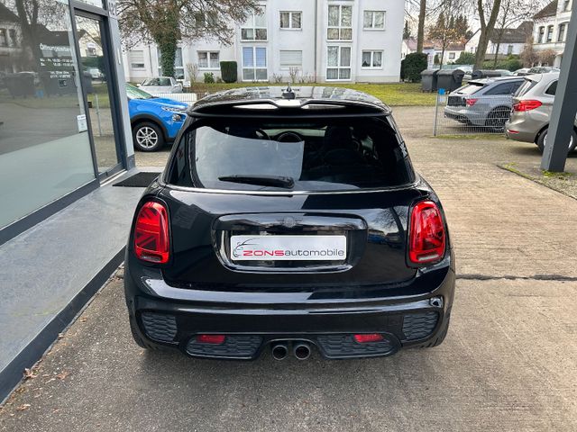 Fahrzeugabbildung MINI Cooper S John Cooper Works+Navi+18 Zoll+Panorama