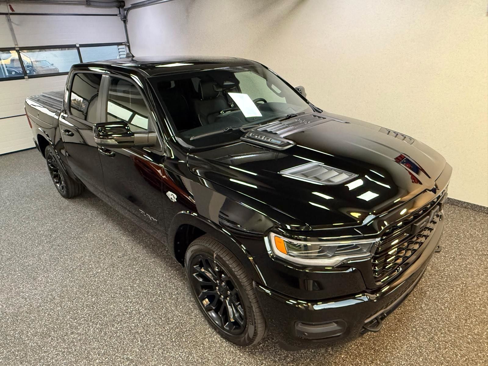 Fahrzeugabbildung Dodge RAM LIMITED HEMI V8-RAMBOX-TAILGATE-SOFORT!!!
