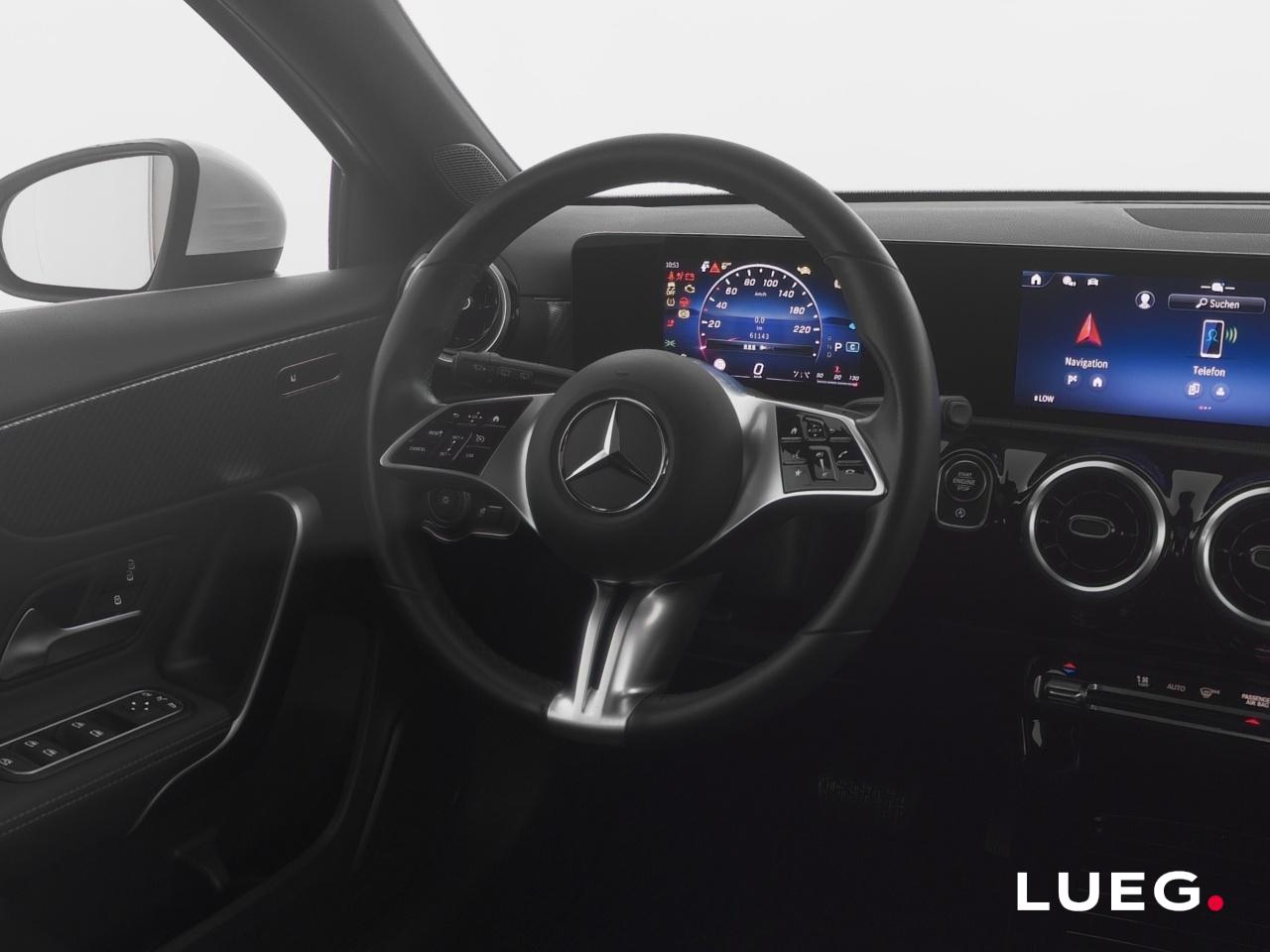 Mercedes-Benz A-Class d Progressive+MBUX+Pano+LED-HP+AHK+SHZ+RFK, миниатюра 5