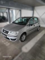 Fiat Punto 1.2 8V / nur 88.000 km / TÜV 08/2027  - Fiat Punto Gebrauchtwagen in München
