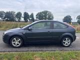 Ford Focus 1.6 Lim. Titanium Navi Klima LM - Ford Focus aus 2007 mit Benzin-Antrieb: Limousine
