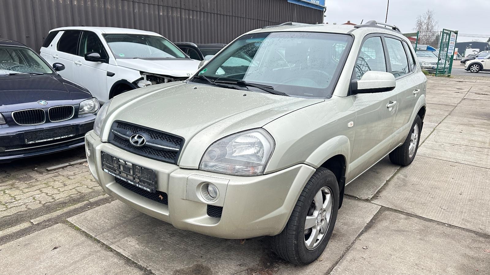 Hyundai Tucson 2.0 GLS*KLIMAANLAGE*DACHRELING*ALU*