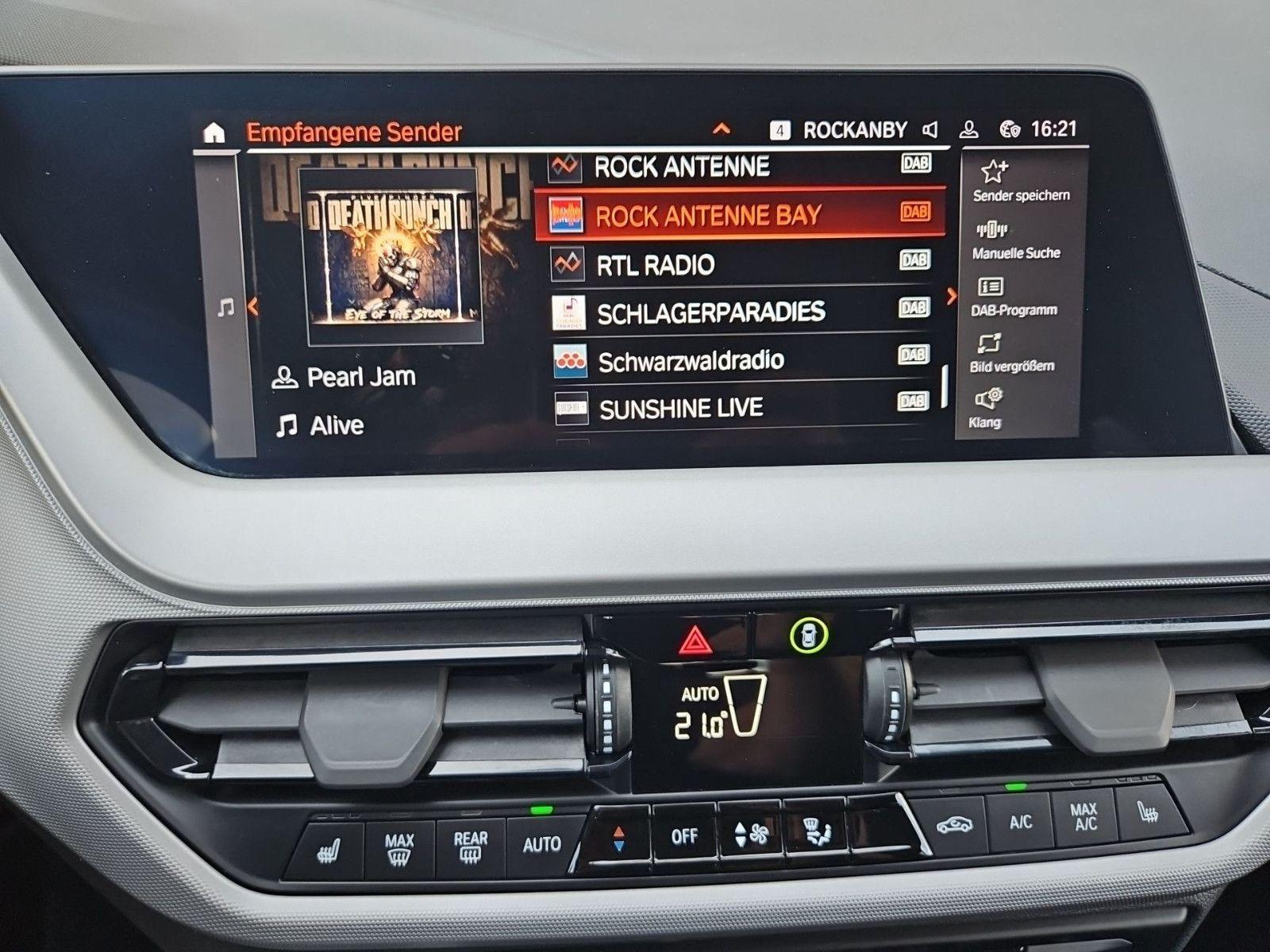 BMW 118 i Advantage/DAB/LED/LiveCockpit/LRH, миниатюра 16