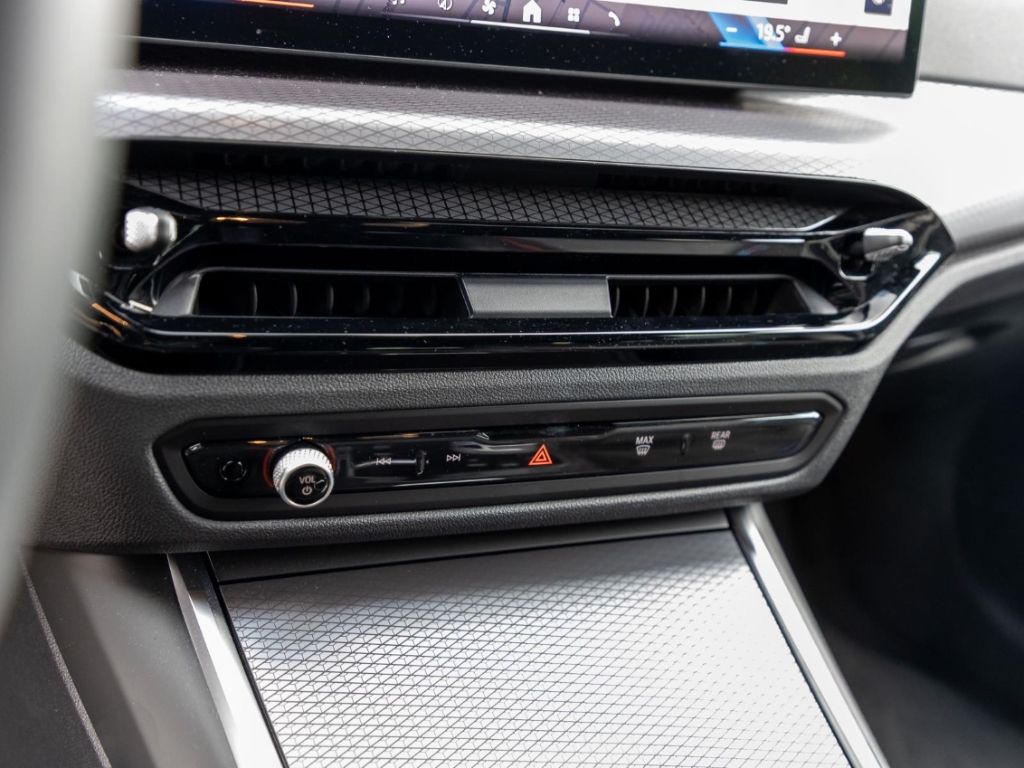 BMW 320 - Bild 21
