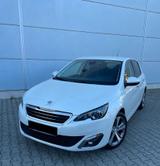 Peugeot 308 ALLURE - Peugeot e-308