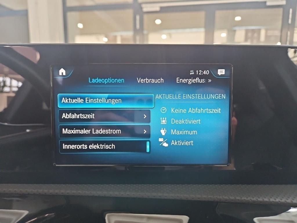 Fahrzeugabbildung Mercedes-Benz A 250 e AMG Night ACC Navi LED SHZ Sport KAM DAB