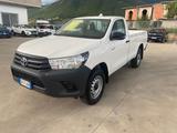 Toyota Hilux 2.4 D-4D 4WD 2 porte Single Cab Com - Toyota Hilux Geländewagen Single cab mit Diesel-Antrieb