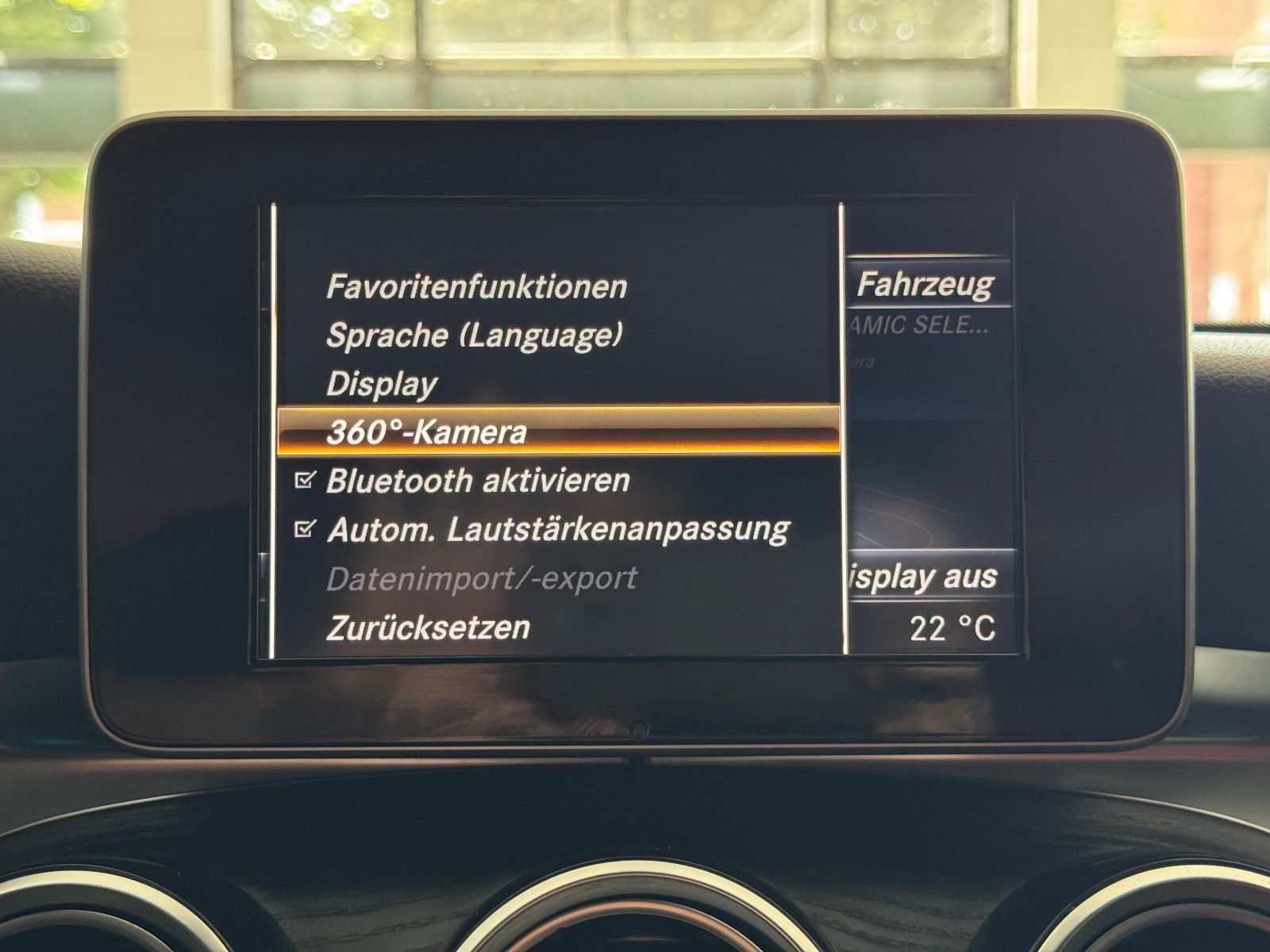 Fahrzeugabbildung Mercedes-Benz GLC 250 d COUPE 4M 9GT AMG LINE PLUS EDITION 1