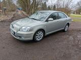 Toyota Avensis T25 Automatik 1. Hand - Toyota Avensis: T25