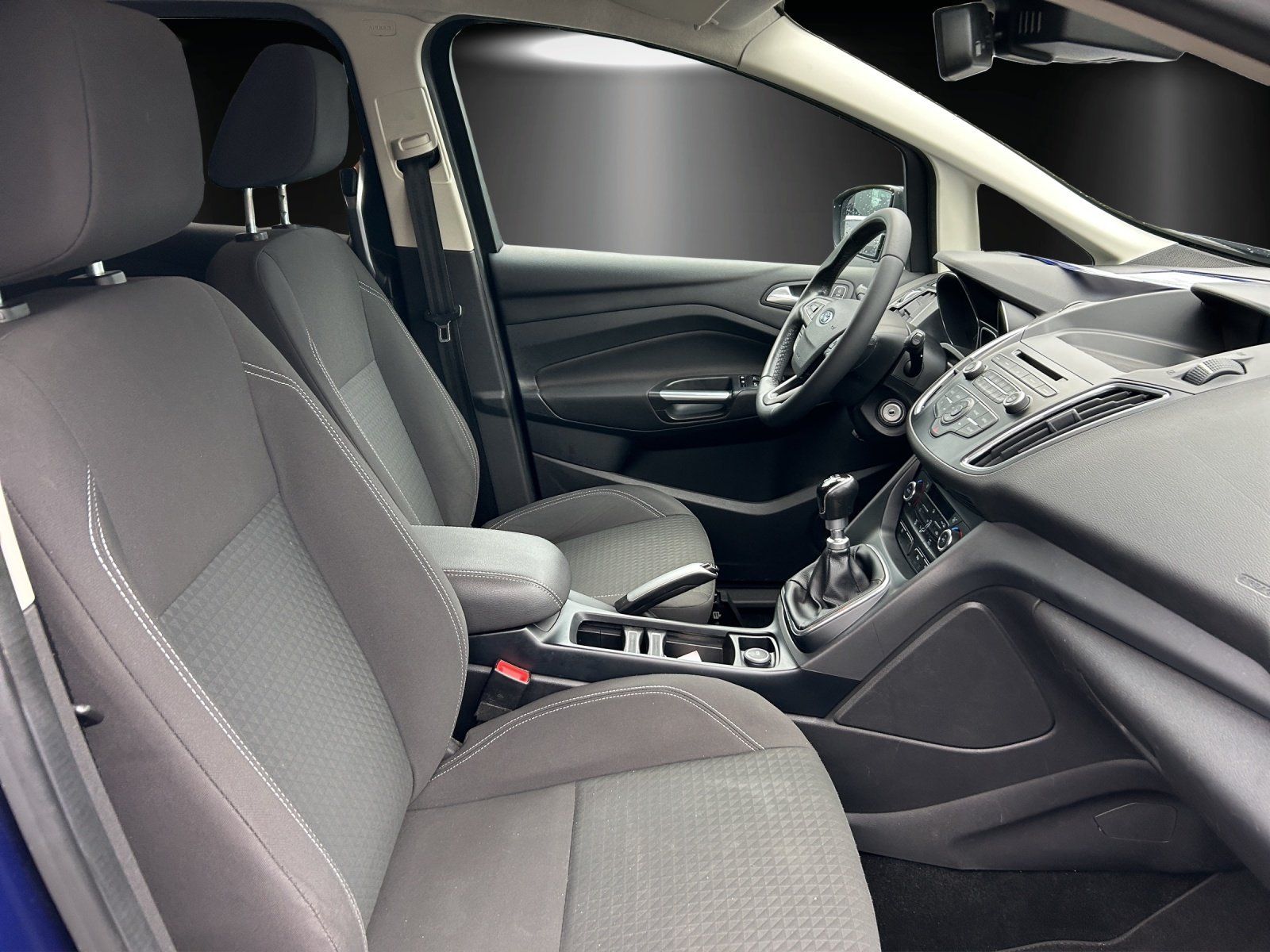 Fahrzeugabbildung Ford C-Max 1.5 EcoBoost Grand Trend