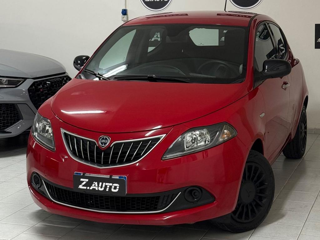 Lancia Ypsilon 10 Hybrid Ecochic Silver 2022