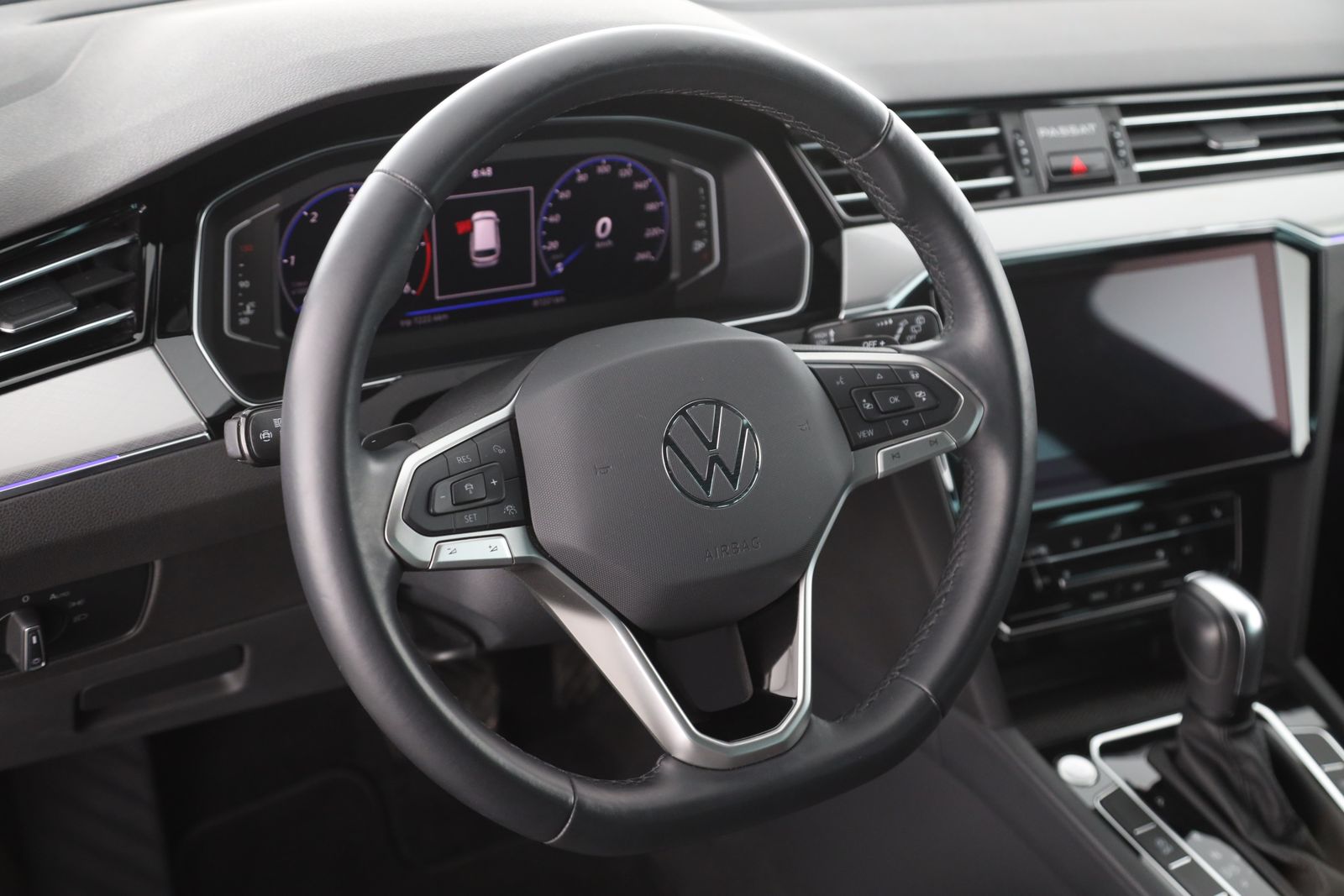 Volkswagen Passat Variant - Bild 14