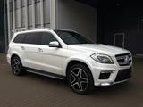 Mercedes-Benz GL 550 4-MATIC  AMG - weiße Mercedes-Benz GL-Klasse