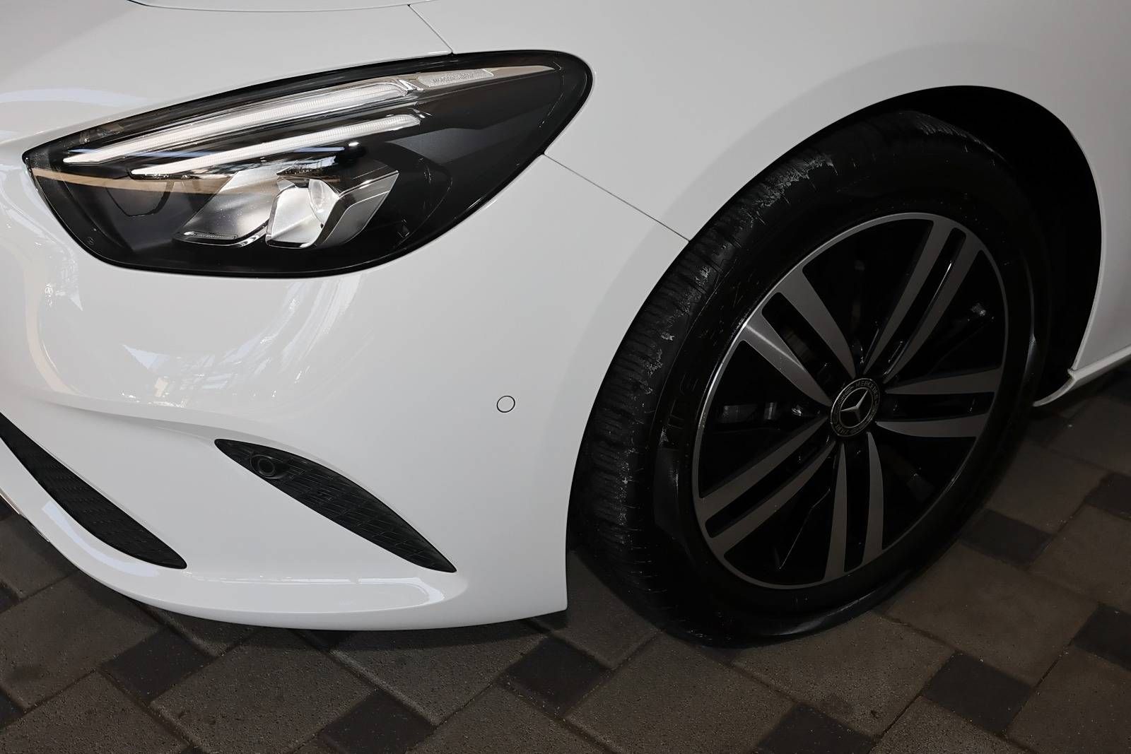 Mercedes-Benz B 200 KAMERA+CARPLAY+SPURHALTE+MBUX+LED+17 ZOLL foto 3