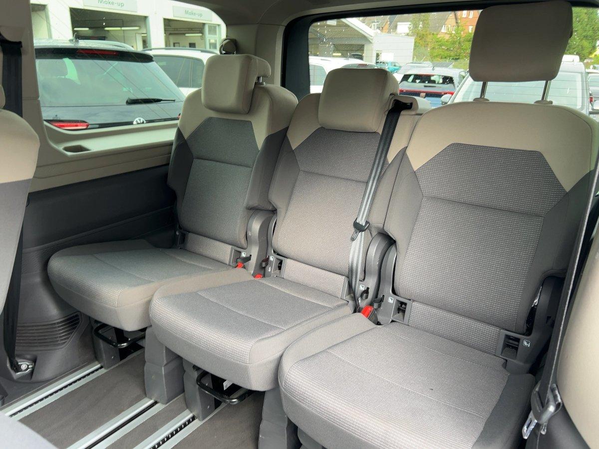 Volkswagen T7 Multivan 2.0 TDI DSG 7-Sitzer+AHK+LED+NAVI+RF