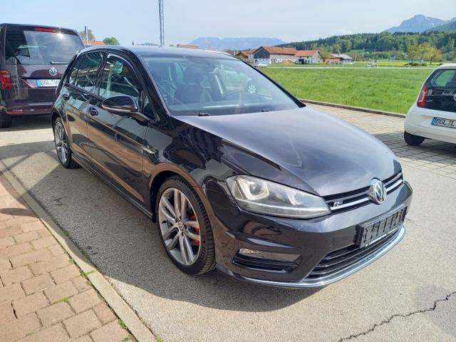 Volkswagen Golf Cup R-Line