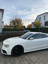 Audi RS5 4.2 FSI S tronic quattro - - Audi RS5 aus 2012