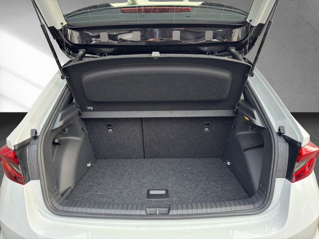 Skoda Fabia  IV 1.5 TSI DSG 130*ACC*4xPDC*SHZ*SMART*