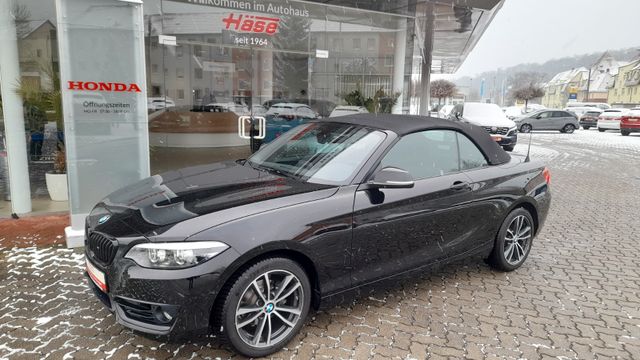 BMW 218 i  Cabrio Sport Line Cabrio Automatik, Navi