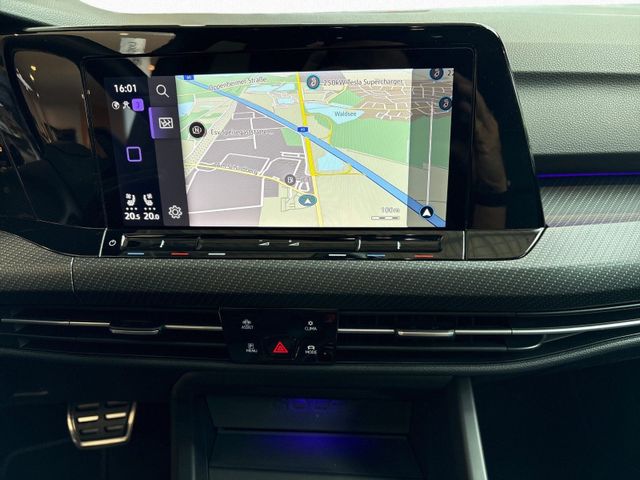 Golf VIII Variant R 2.0 TSI DSG 4M BLACKSTYLE
